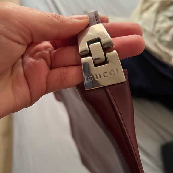 Gucci Deep Red Leather Strap with Silver Buckle - Picture 2 of 4